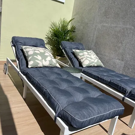 Apartamento Gran Atico Con Terraza En El Centro De *
