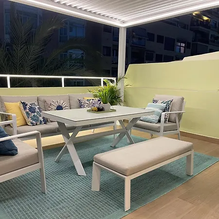 Gran Atico Con Terraza En El Centro De Apartment Alicante